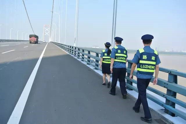 貴州省高速路政移動執(zhí)法數(shù)字集成系統(tǒng)